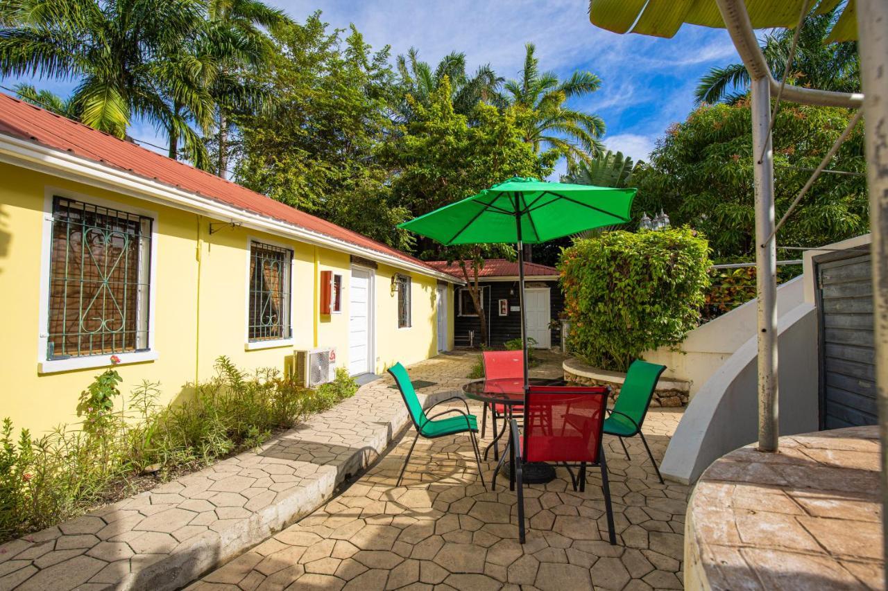 Harbour View Boutique Hotel & Yoga Retreat Ciudad de Belice Exterior foto